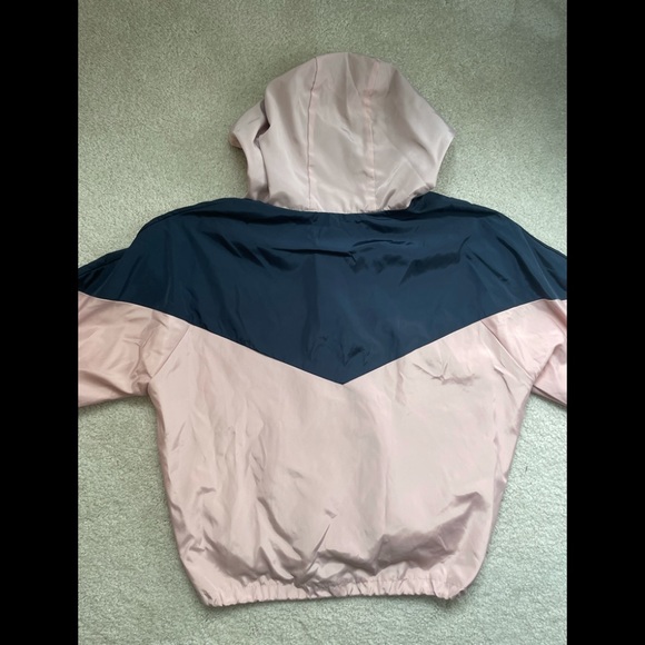 Shein colorblock windbreaker - Picture 2 of 2
